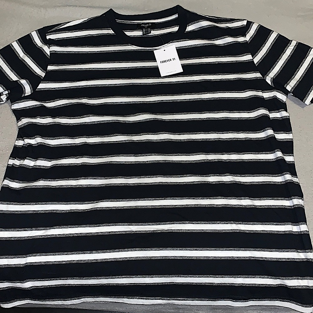 Forever 21 Striped Crew Neck Tee XL